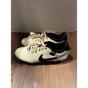 New Nike Tiempo Legend 10 Academy FG MG Soccer Cleat DV4337-700 Men Size 5 US